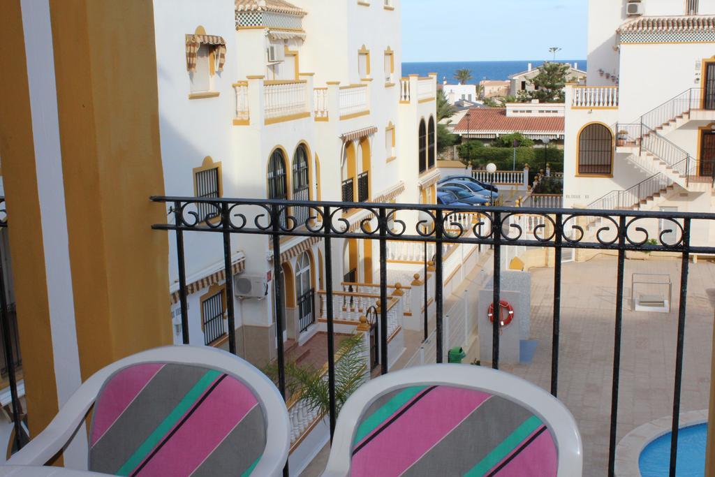 Molino Blanco Apartment Торевиеха Екстериор снимка